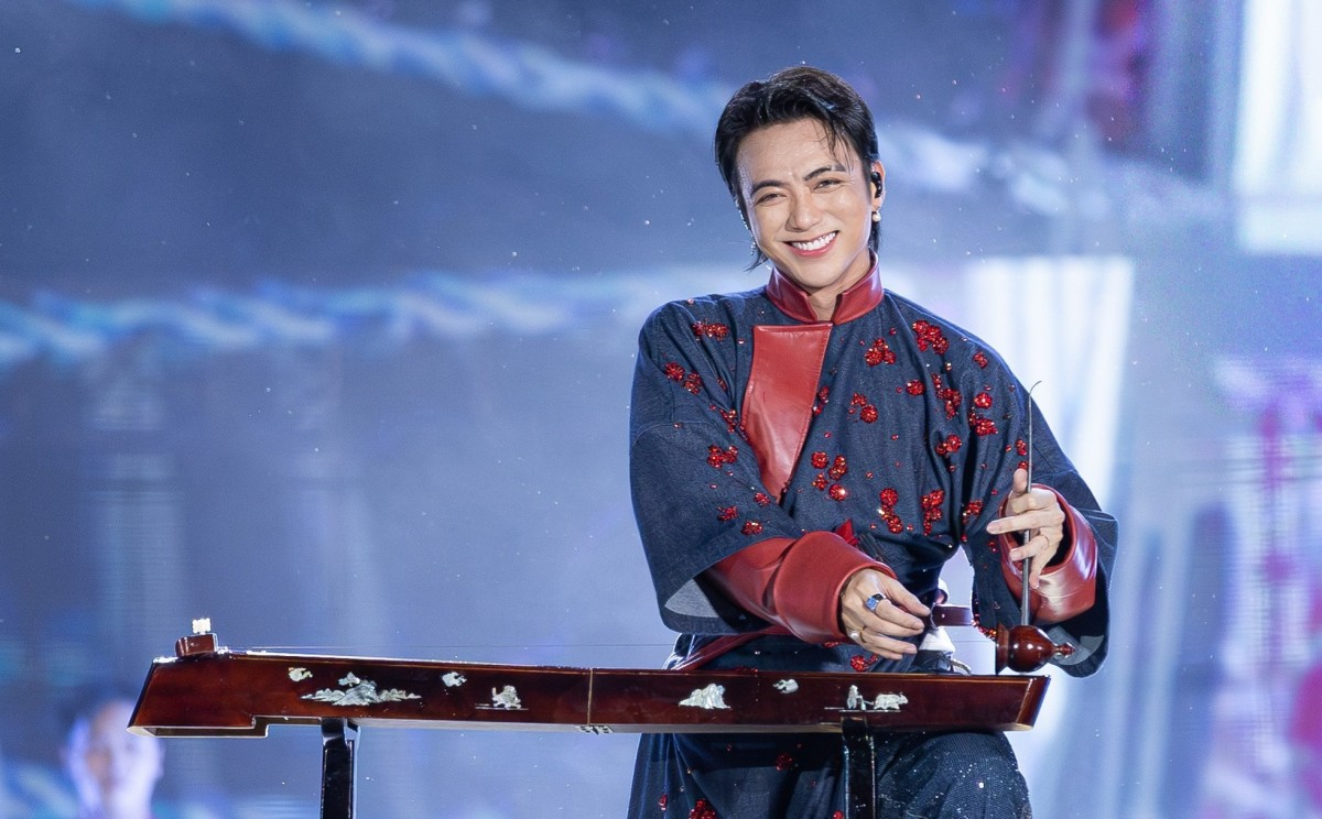 SOOBIN: “Tôi đối diện áp lực bằng kỷ luật”