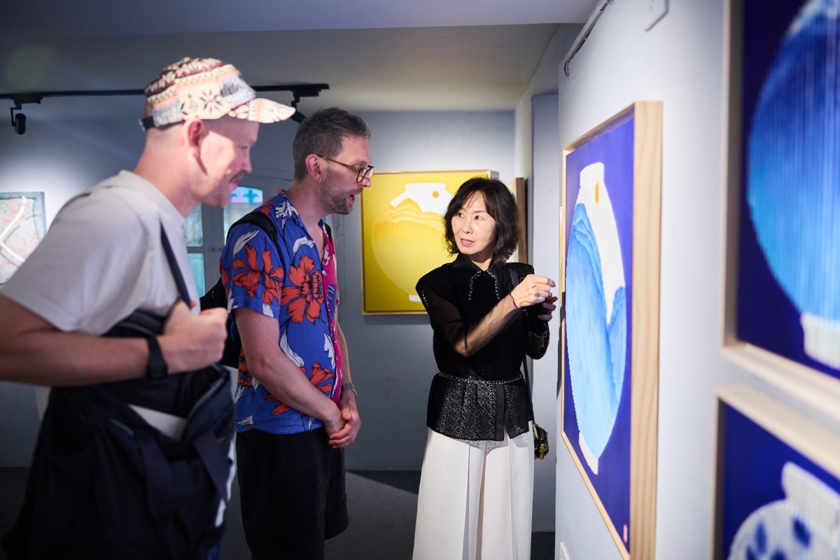 Triển lãm mỹ thuật quốc tế “Chon’s Hanoi mini art fair 2026”. Ảnh: BTC