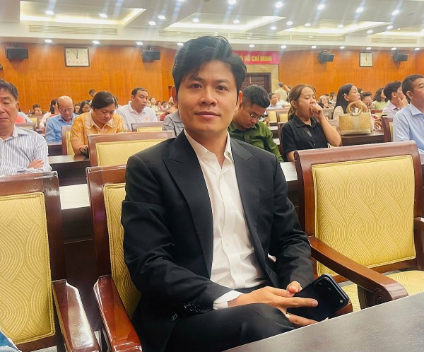 truoc ngay hoi lon nghe si va trach nhiem cong dan