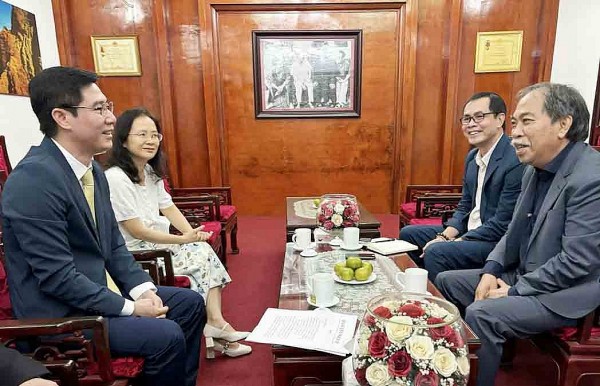 phoi hop to chuc cac su kien van hoa giua viet nam va trung quoc