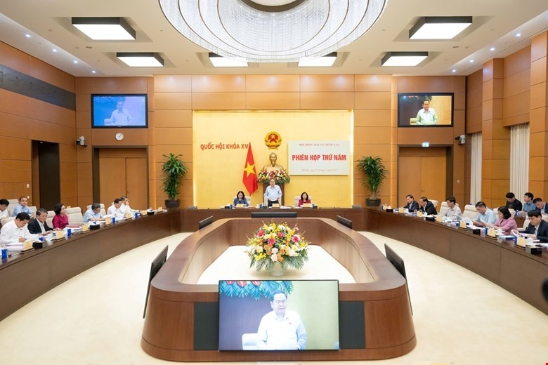 Hội đồng Bầu cử Quốc gia: 500 người đủ tư cách đại biểu Quốc hội khóa XVI