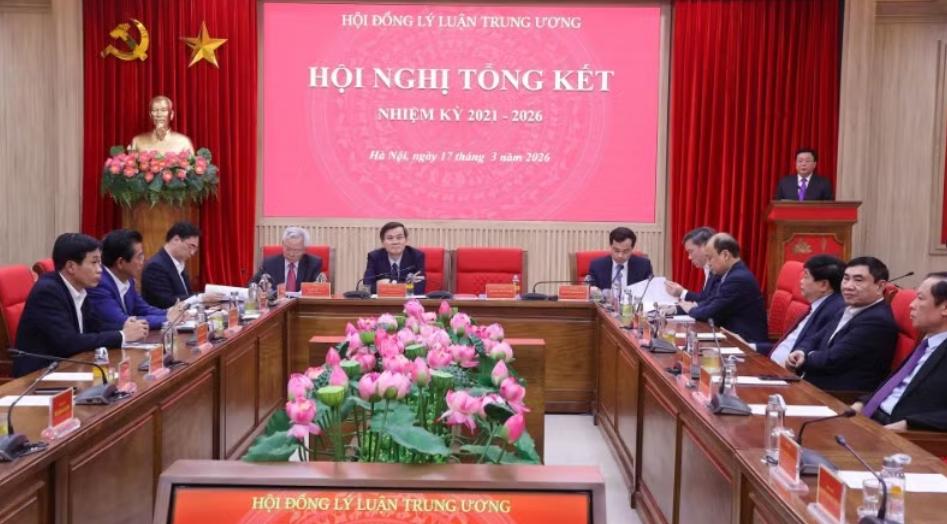 Định vị lý luận, phê bình văn học, nghệ thuật trong kỷ nguyên mới