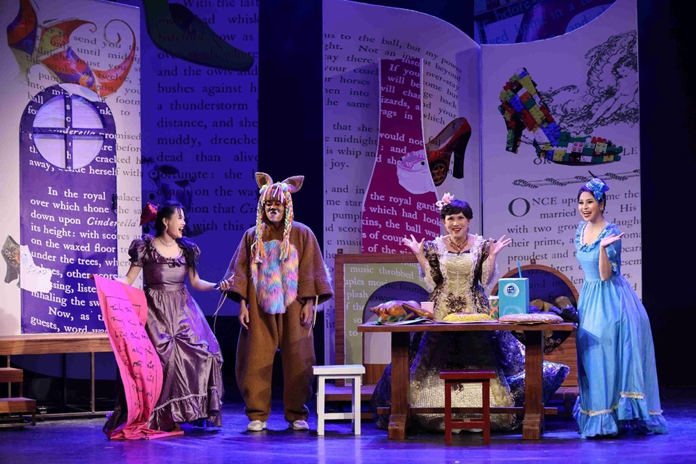 Tháng 4 tại Nhà hát Tuổi trẻ Việt Nam