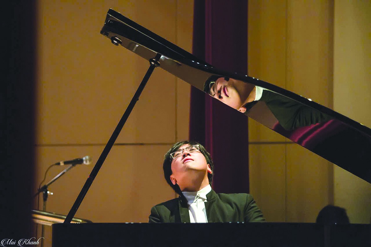 12 bài thơ giao hưởng của Liszt - Với tài năng của pianist Lưu Hồng Quang