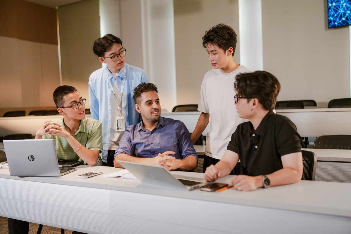 VINGROUP khai giảng khóa đầu tiên Chương trình đào tạo 20.000 nhân tài AI thực chiến