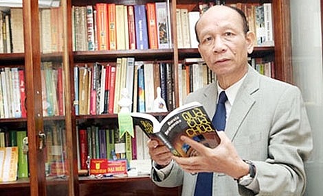 van hoc dich va su menh kien tao quyen luc mem quoc gia