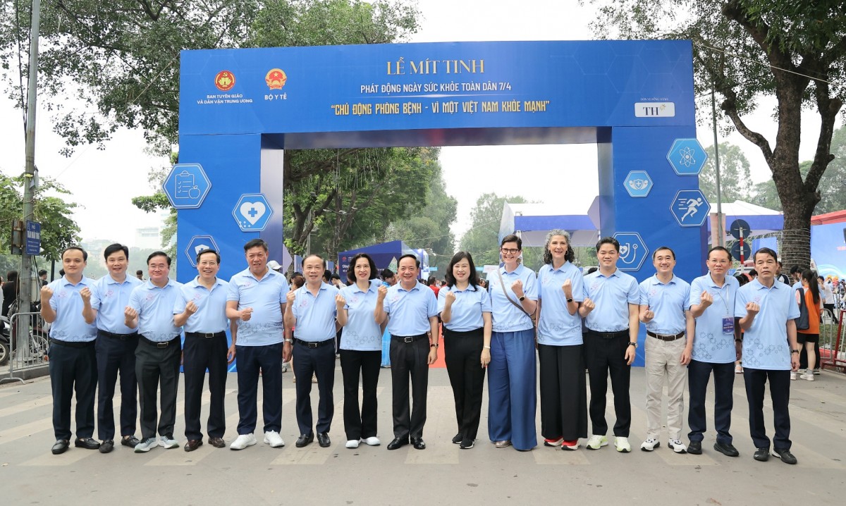 Lễ mít tinh phát động Ngày Sức khỏe toàn dân - Vì một Việt Nam khỏe mạnh