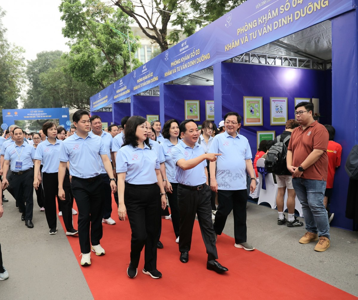 Lễ mít tinh phát động Ngày Sức khỏe toàn dân - Vì một Việt Nam khỏe mạnh
