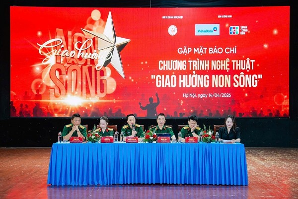 giao huong non song bua tiec am nhac sau lang va giau cam xuc