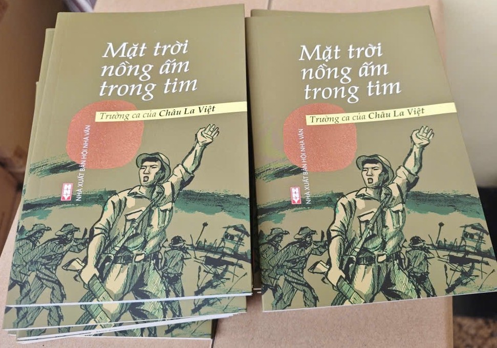 Tượng đài người anh hùng và nghệ thuật kiến tạo