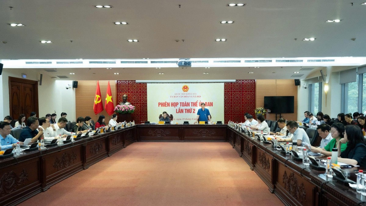 Hoàn thiện Dự thảo Nghị quyết về Phát triển Văn hóa Việt Nam