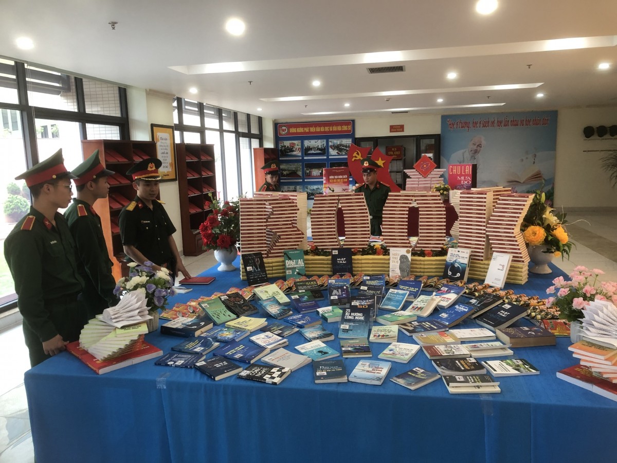 Phát triển văn hóa đọc trong toàn quân, góp phần đáp ứng yêu cầu nhiệm vụ xây dựng Quân đội nhân dân Việt Nam cách mạng, chính quy, tinh nhuệ, hiện đại trong tình hình mới