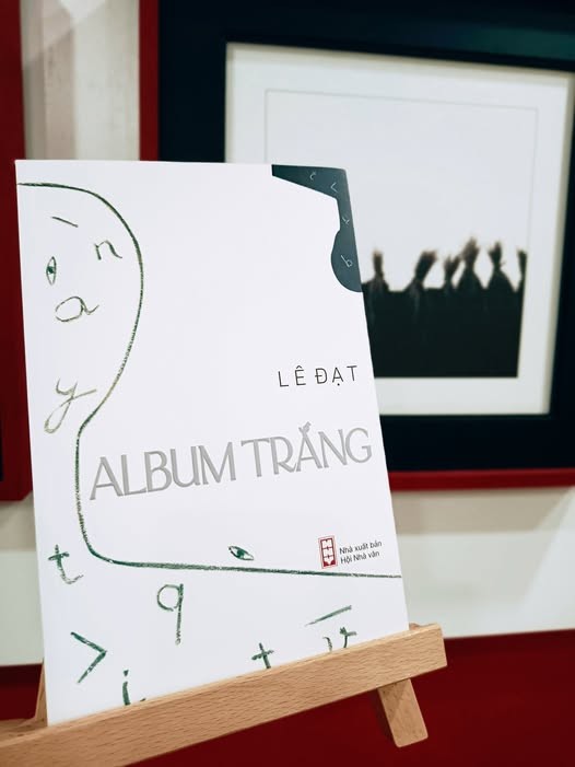 Người đã rong chơi miền mây trắng