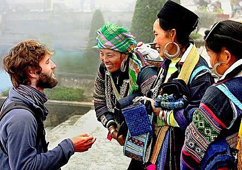 ban hanh ke hoach thuc hien chien luoc truyen thong quang ba hinh anh viet nam ra nuoc ngoai