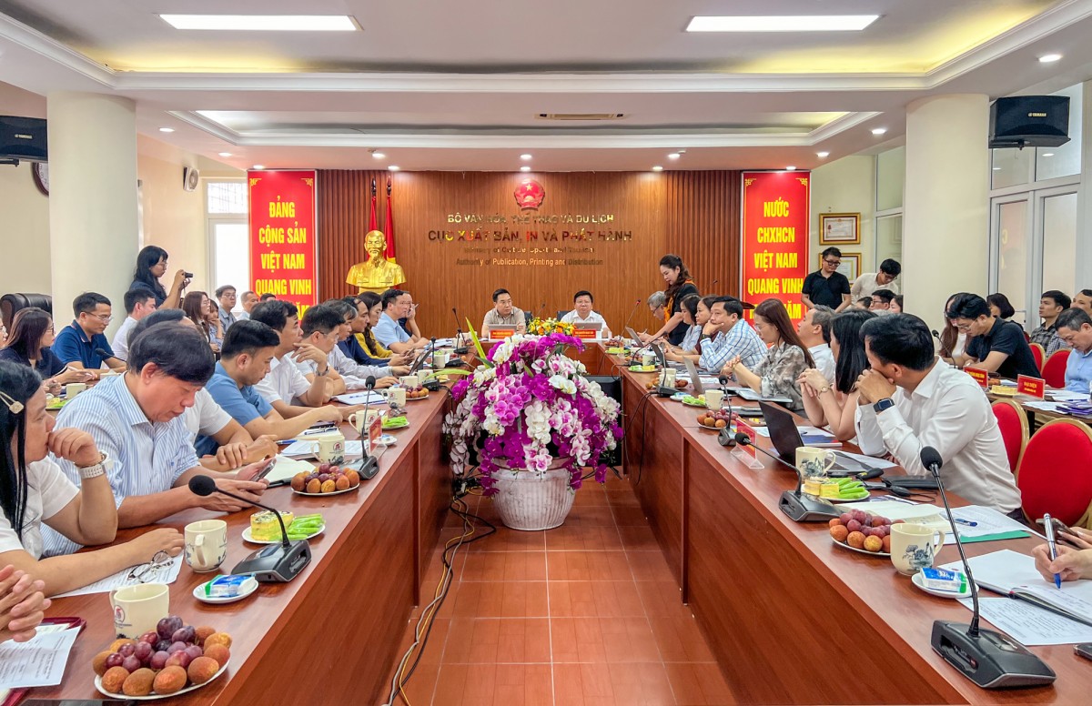 Bàn giải pháp ngăn chặn xâm phạm bản quyền trên không gian mạng