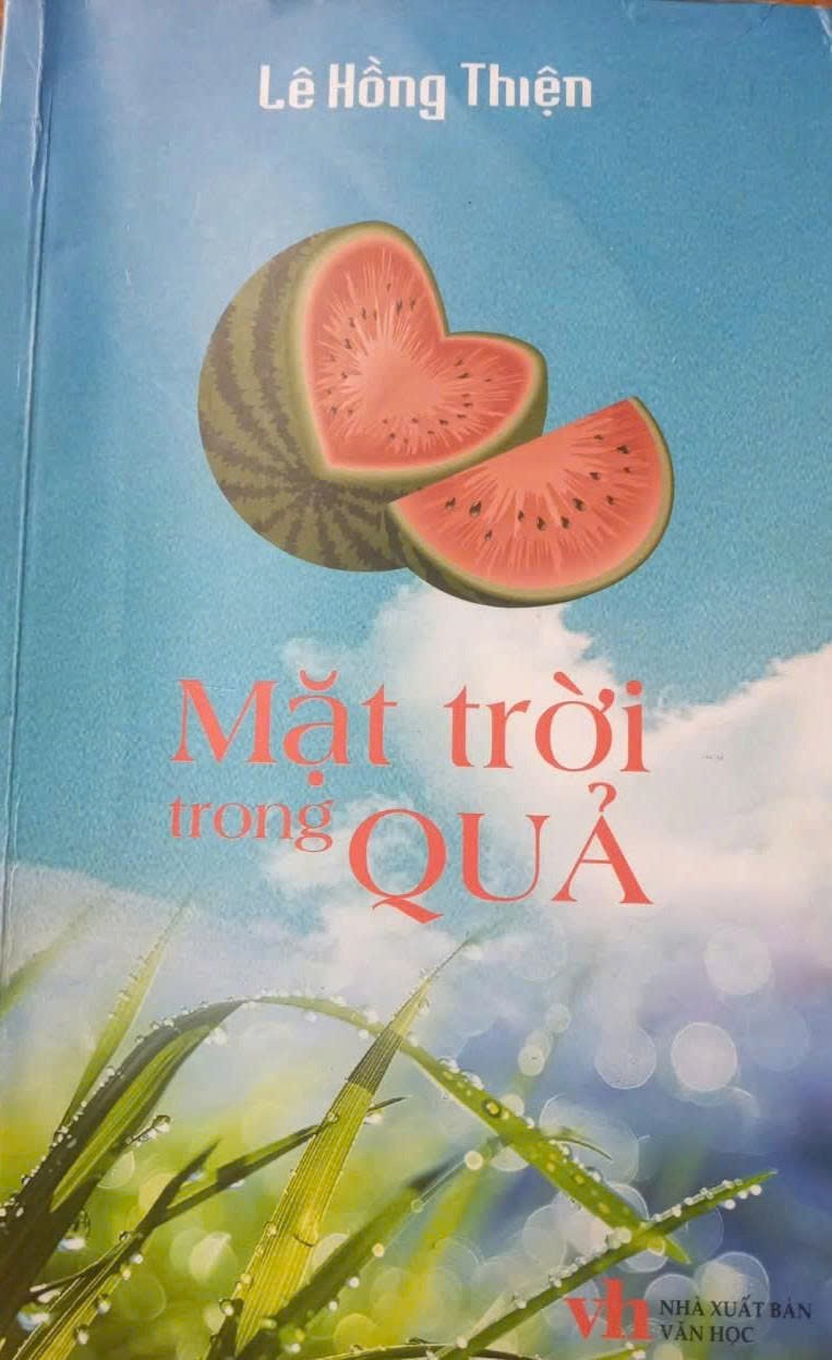 Thế giới thắp sáng qua đôi mắt trẻ thơ
