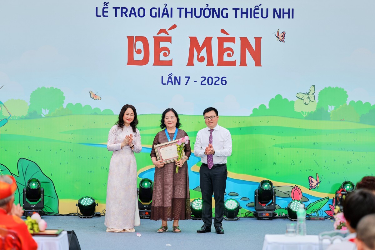 Người cống hiến trọn đời cho nghệ thuật thiếu nhi