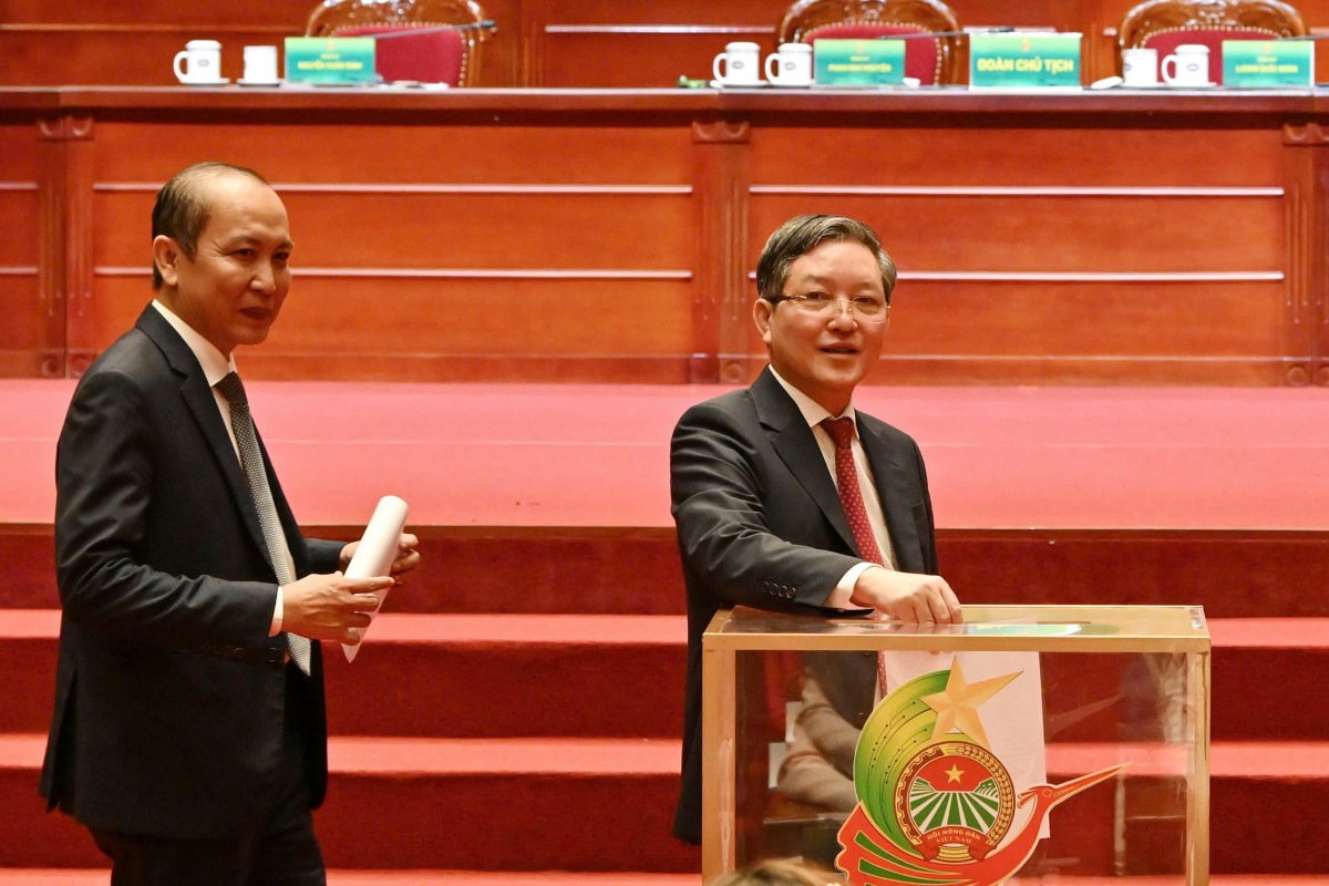 Ban Chấp hành Trung ương Hội Nông dân Việt Nam khóa IX gồm 81 thành viên