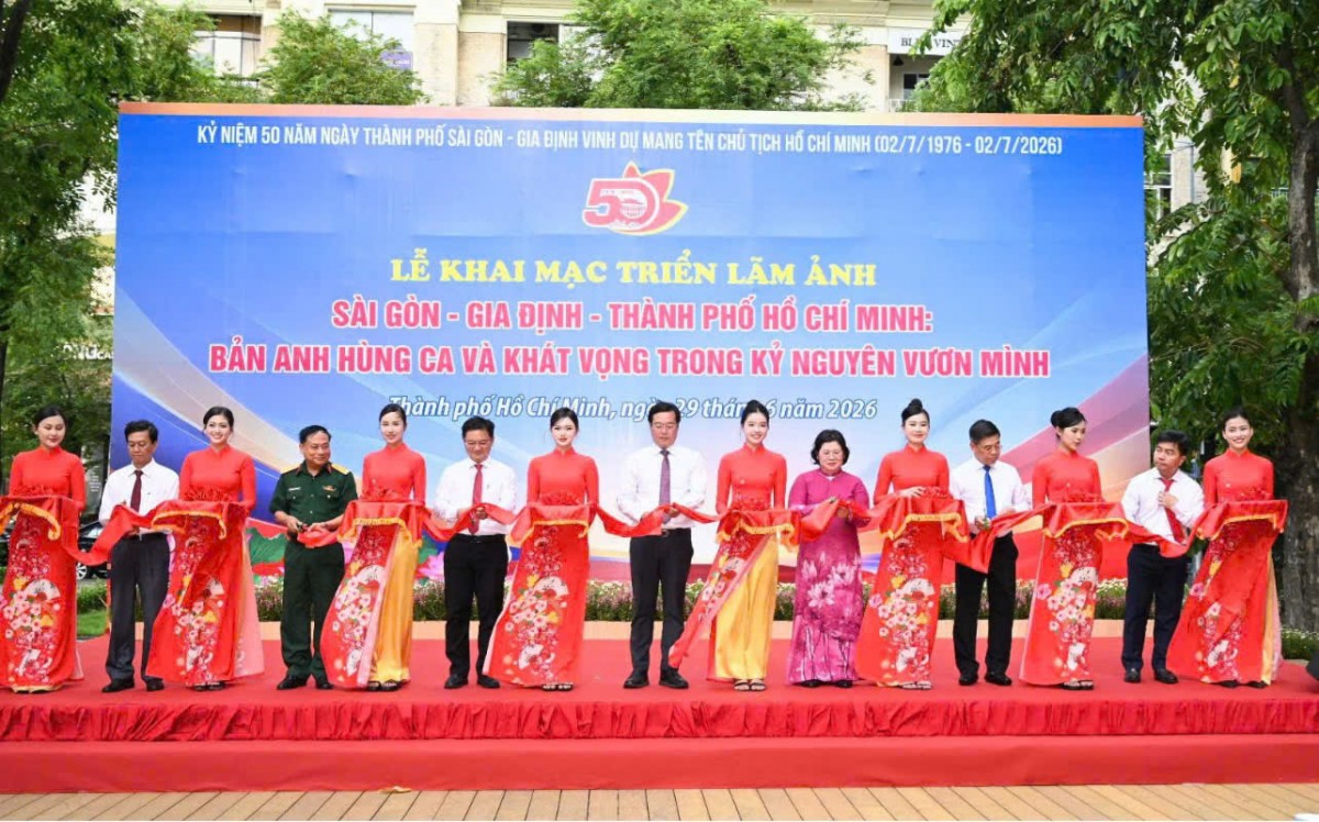 Triển lãm tái hiện bản anh hùng ca của Thành phố mang tên Bác