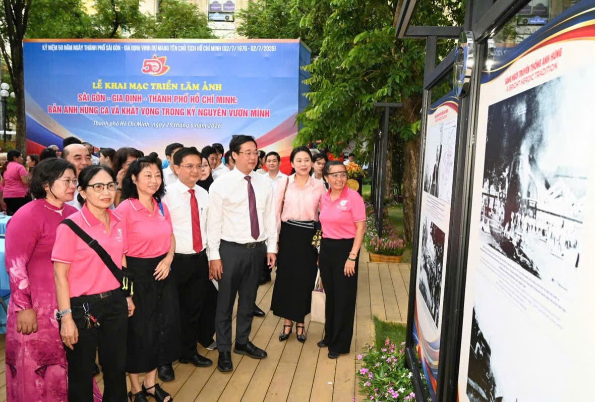 Triển lãm tái hiện bản anh hùng ca của Thành phố mang tên Bác