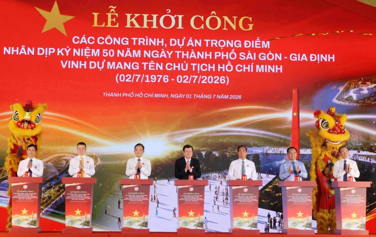 TP Hồ Chí Minh khởi công 8 dự án trọng điểm, khẳng định vai trò đầu tàu kinh tế