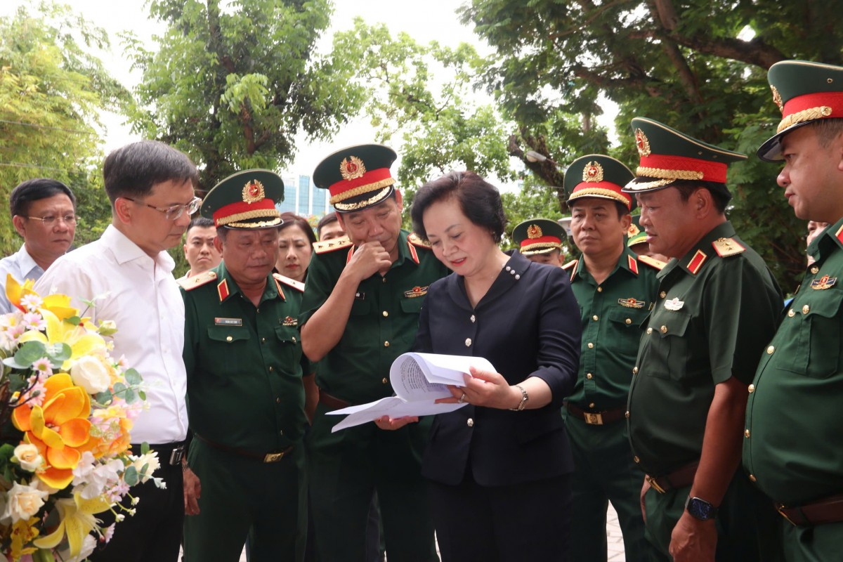 TP Hồ Chí MInh: Tổ chức Lễ triển khai tìm kiếm, quy tập hài cốt liệt sĩ tại Công viên Lê Thị Riêng