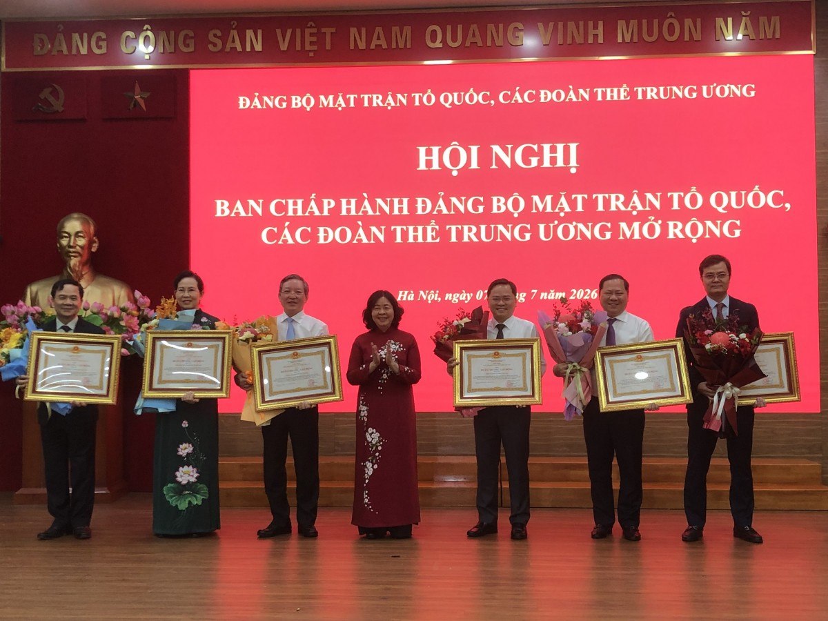 Đảng bộ Mặt trận Tổ quốc, các đoàn thể Trung ương tổ chức Hội nghị Ban Chấp hành Đảng bộ mở rộng