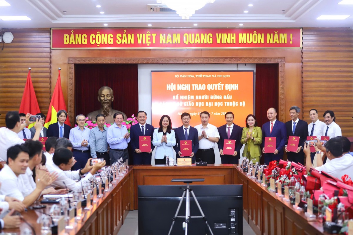 Bộ VHTT&DL: Bổ nhiệm người đứng đầu các cơ sở giáo dục Đại học trực thuộc