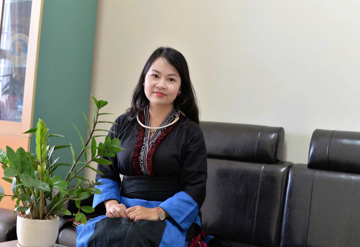 Ươm mầm văn trẻ