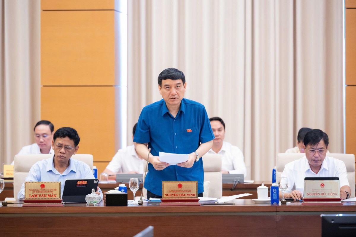Ủy ban TVQH  cho ý kiến về dự án Luật sửa đổi, bổ sung một số điều của Luật Xuất bản