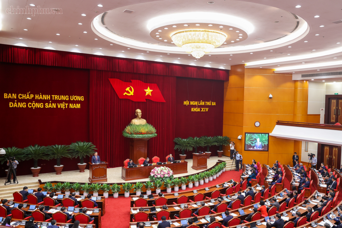 Khai mạc trọng thể Hội nghị lần thứ ba Ban Chấp hành Trung ương Đảng khóa XIV