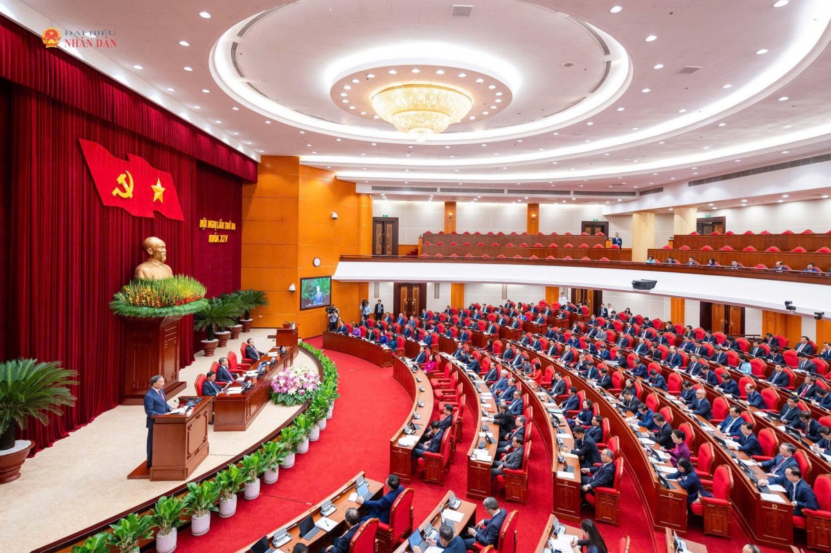 Thông cáo báo chí ngày làm việc thứ Ba của Hội nghị Trung ương 3 khóa XIV