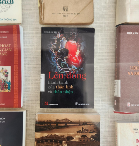 Một buổi chiều tháng Tám ở triển lãm văn học