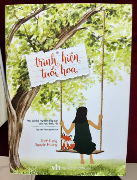Một buổi chiều tháng Tám ở triển lãm văn học