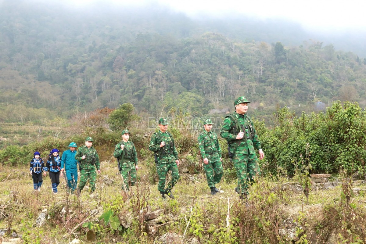 Những người lính quân hàm xanh ở vùng biên Y Tý. Bút ký của Thế Quynh