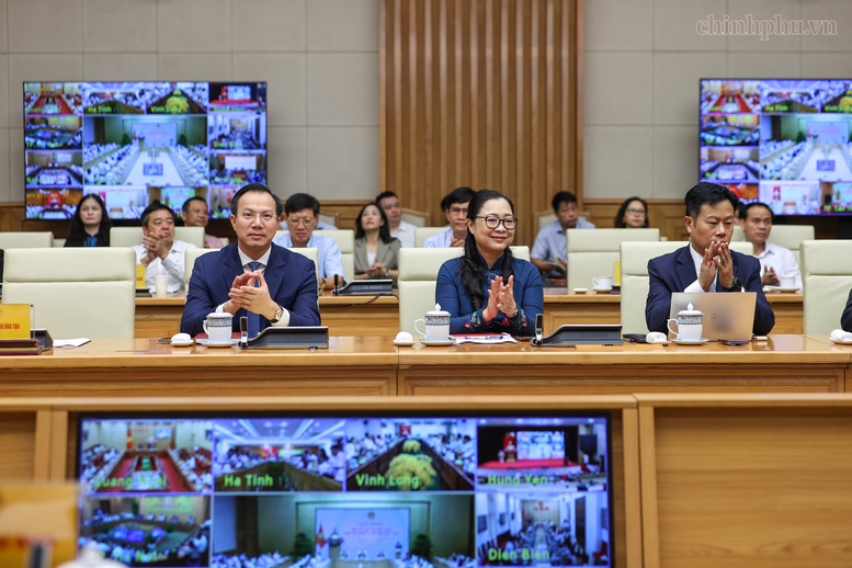 Thủ tướng: Năm học mới đặc biệt quan trọng, phải đổi mới thực chất từ bên trong ngành giáo dục