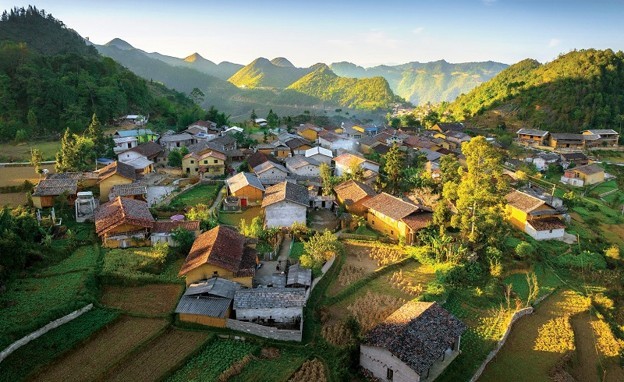 Một không gian mới và những chuyển động mới