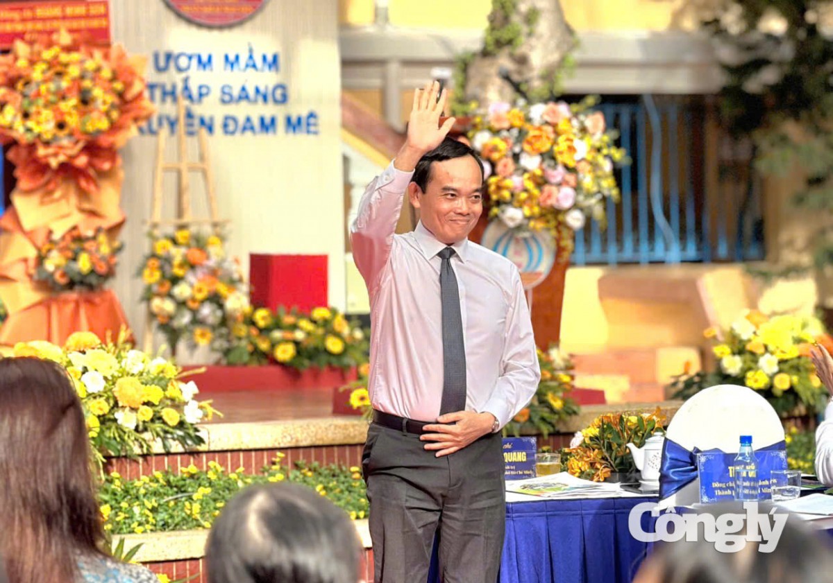 Hơn 2,6 triệu học sinh Thành phố Hồ Chí Minh hân hoan khai giảng năm học mới