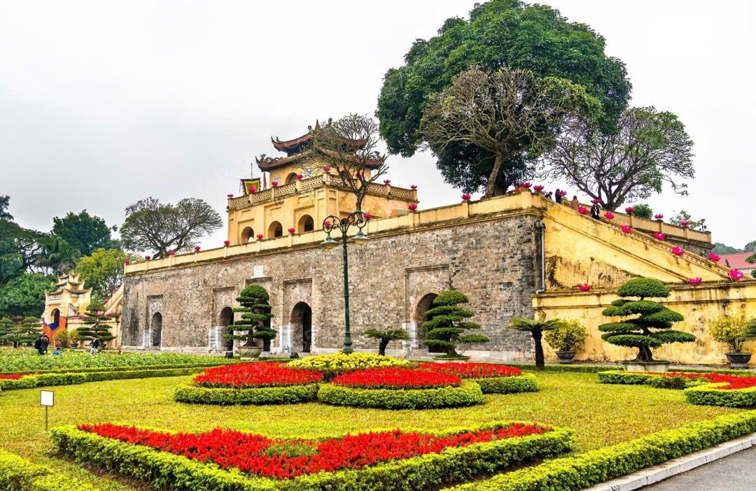 81 năm vun bồi hồn cốt Việt Nam