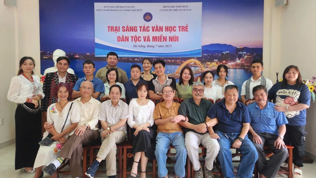 Văn học dân tộc thiểu số trong bức tranh văn học Việt Nam