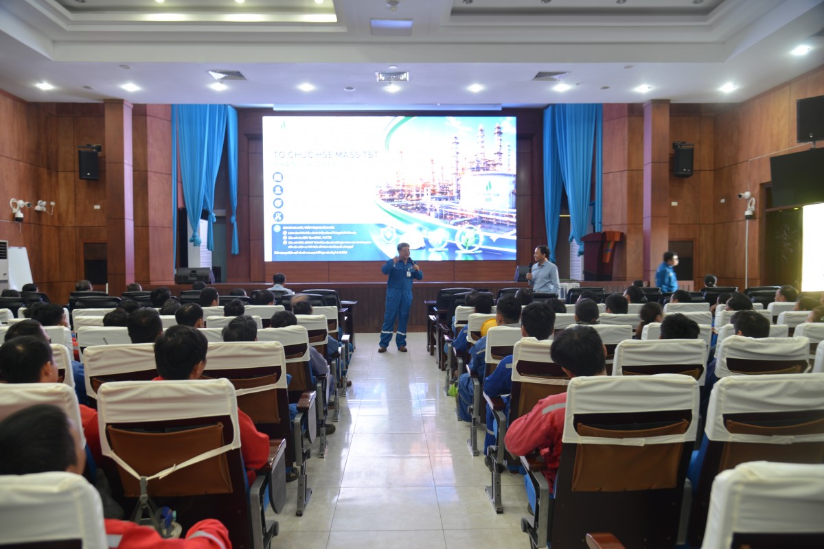 NMLD Dung Quất đạt hơn 59 triệu giờ công an toàn: Chung sức xây dựng và lan tỏa văn hóa an toàn