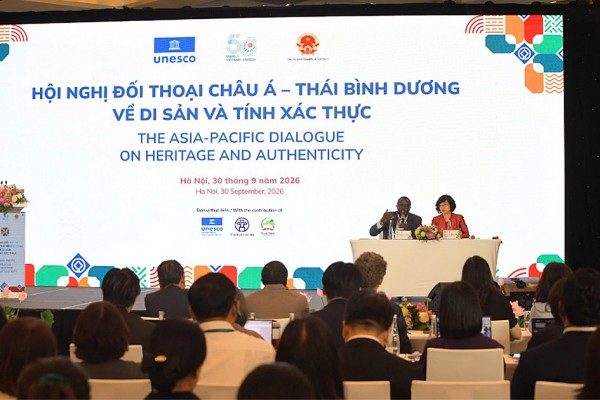 xay dung ky nguyen van hoa tu di san