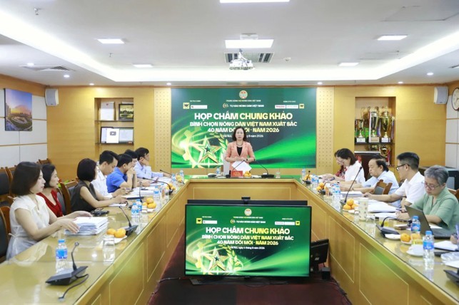 Vinh danh 96 nông dân tiêu biểu qua 40 năm Đổi mới