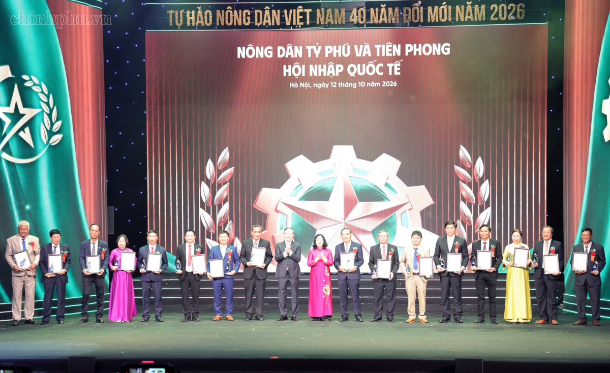 96 nông dân Việt Nam xuất sắc được vinh danh trong 40 năm Đổi mới