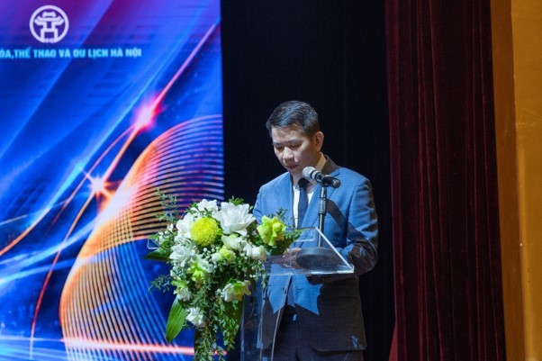 Giám đốc Sở Văn hóa, Thể thao và Du lịch Hà Nội Phạm Tuấn Long phát biểu tại Lễ khai mạc. Ảnh: PV