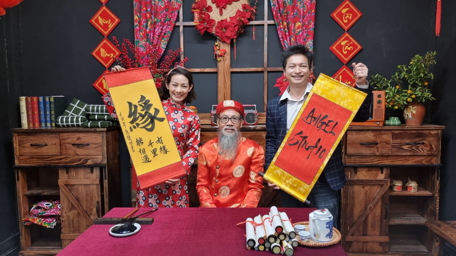 "Hội chữ Xuân" online