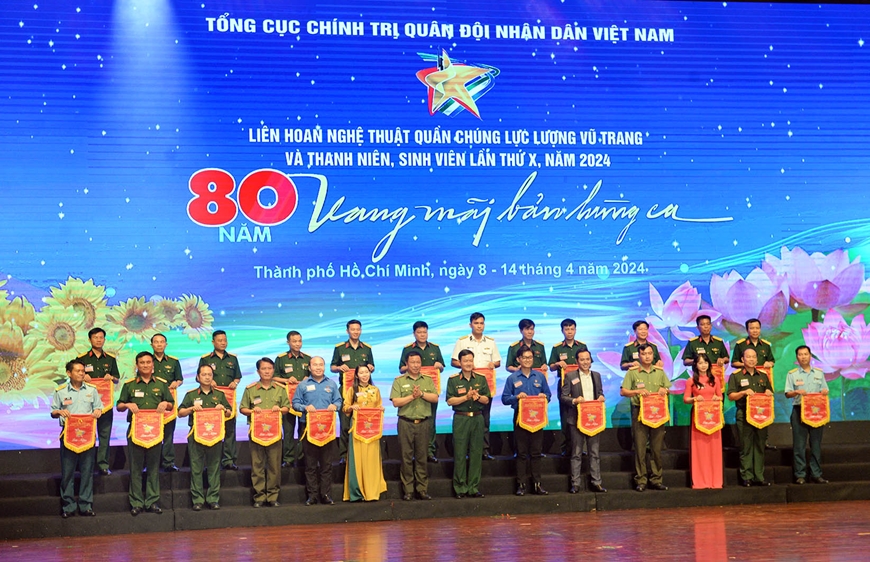 Khai mạc Liên hoan nghệ thuật quần chúng lực lượng vũ trang và thanh niên, sinh viên lần thứ X khu vực I