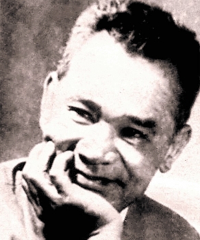 nguyen cong hoan vi chu tich dau tien cua hoi nha van viet nam