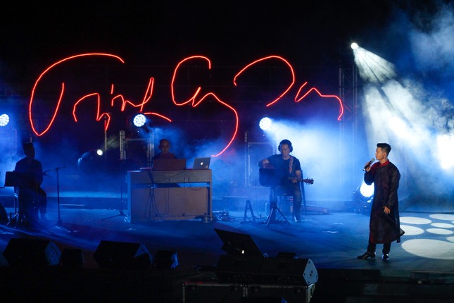 Làm mới Nhạc Trịnh qua "Đối thoại Trịnh Công Sơn - Tình yêu tìm thấy" và  "Đồng dao hòa bình"