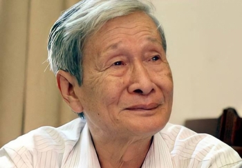 vinh biet nha van nguyen xuan khanh